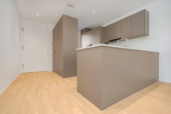 Moderne 3.5-Zimmerwohnung mit ansprechendem Innenhof 2