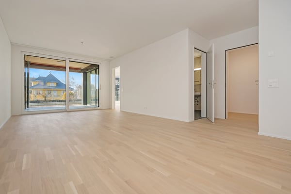 Moderne 3.5-Zimmerwohnung mit ansprechendem Innenhof 4