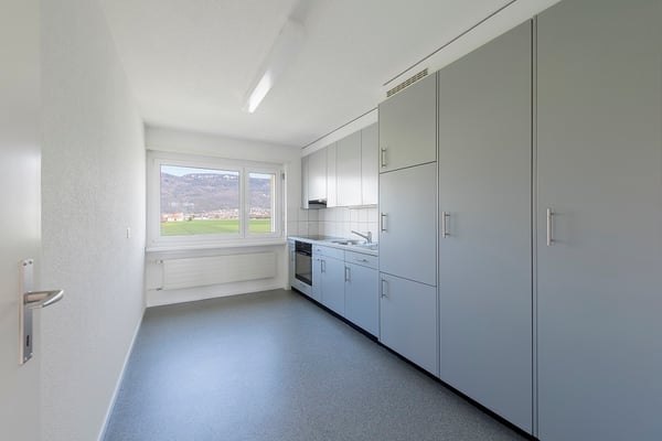 Helle 4.5 Zimmer-Wohnung 5