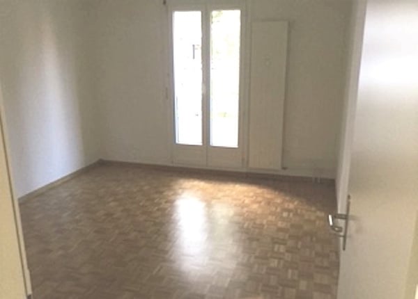 In einer ruhigen Gegend vermieten wir eine 5 1/2-Zimmerwohnung 7