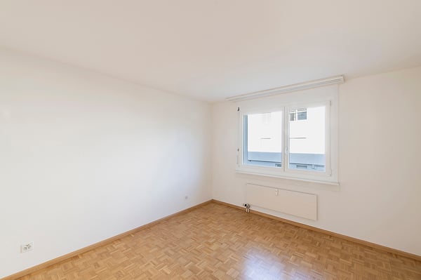 ***3'ZWG**BRAND-Neue Küche und Bad**30m2 Wo/Essen**14m2 Balkon 7
