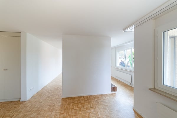 Lichtdurchflutete Wohnung mit Chemine 3