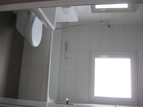 Geräumige, helle Dach-Wohnung (kein Lift) 7