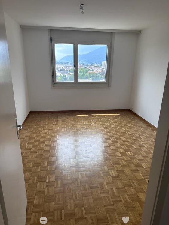 2.5 - Zimmerwohnung mit Weitsicht 6