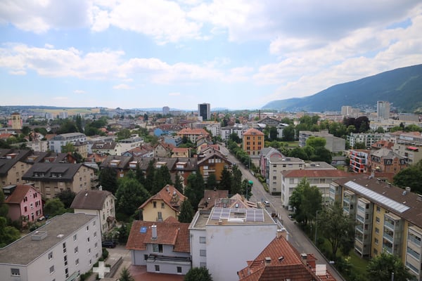 2.5 - Zimmerwohnung mit Weitsicht 2