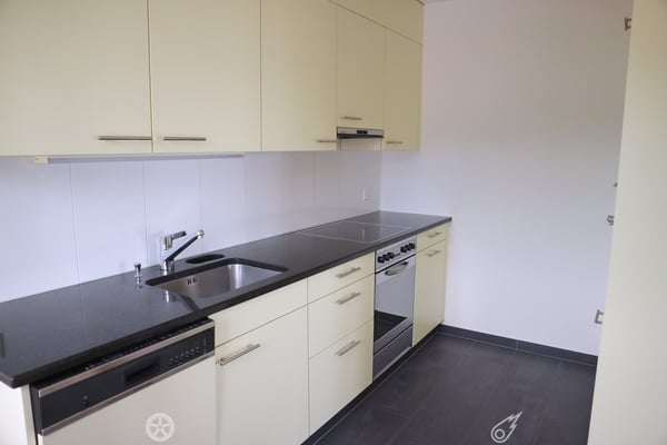 2.5 - Zimmerwohnung mit Weitsicht 3