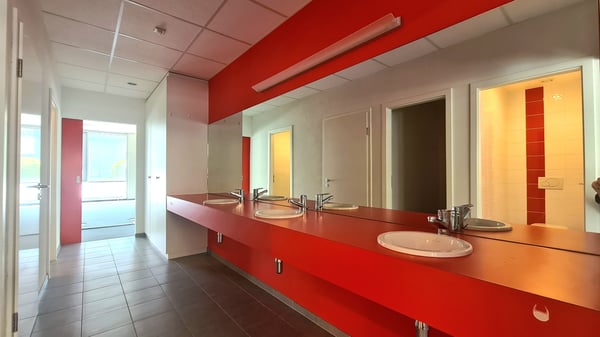 REJOIGNEZ UN PÔLE MEDICAL VARIE ET BIEN IMPLANTE 5