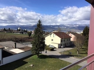 A l'entrée du village - A 5 minutes du bord du lac 8