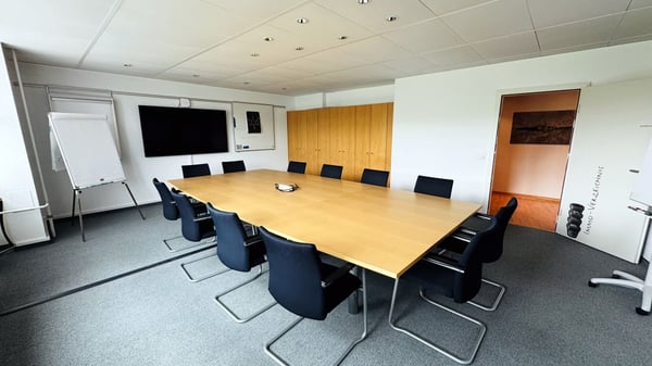 Willkommen im Einkaufszentrum Spitzacker 3