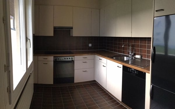 Charmante Wohnung mit 2 Nasszellen und Balkon 2