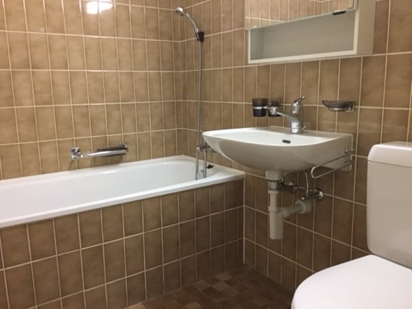 Charmante Wohnung mit 2 Nasszellen und Balkon 3