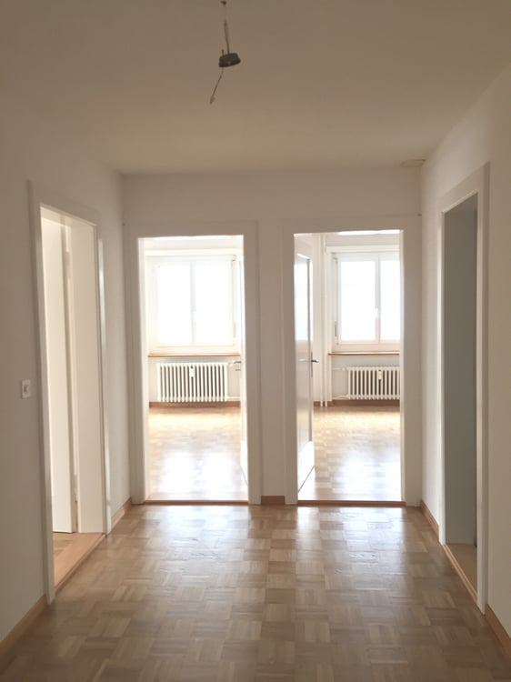 4 Zimmer-Wohnung im 6. OG 8