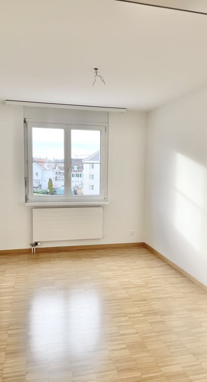 2-stöckige Wohnung, zusätzlich interner Estrich 56 m2 im OG 10
