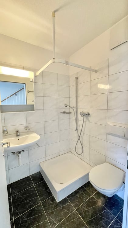 2-stöckige Wohnung, zusätzlich interner Estrich 56 m2 im OG 4