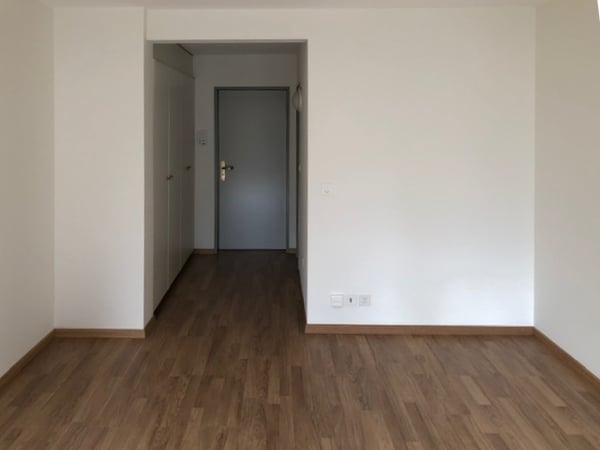 Befristet Wohnen - 2 Zimmer-Wohnung beim Stadelhofen 4