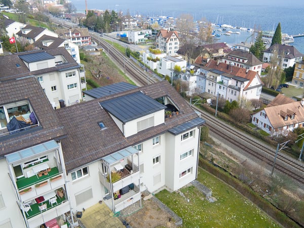 an ländlicher Lage in Wollishofen! 2