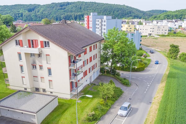 An toller Wohnlage, hell und grosszügig! 2