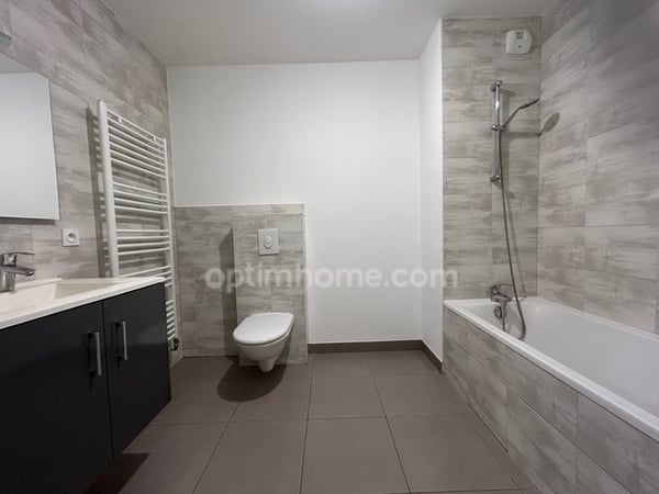 SAINT-LOUIS NEUWEG, résidence de Standing, superbe appartement rez de 12