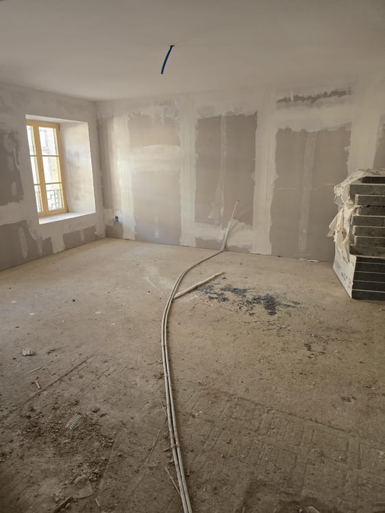 Immeuble entièrement transformé ? 4 appartements + 1 surface commerciale à Porrentruy(JU) 4