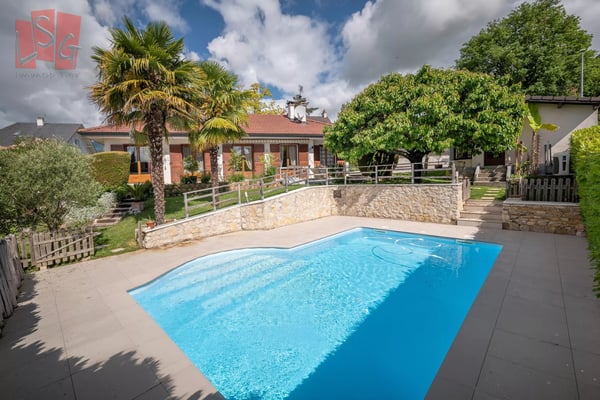 Belle villa familiale de 152 m² à Challex avec piscine 3