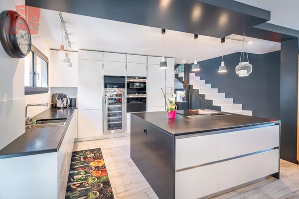 Villa moderne de 4 chambres à Saint-Cergue 5