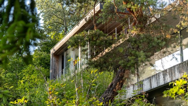 Maison d'architecte à Conches, entre nature, lumière et vue panoramique 1