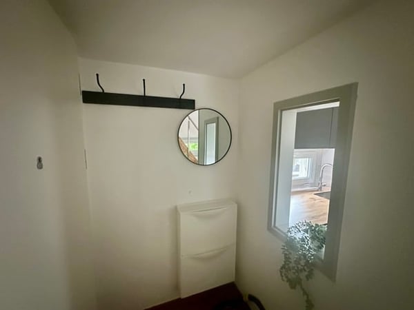 En plein centre de Neuchâtel, appartement meublé en mezzanine 2