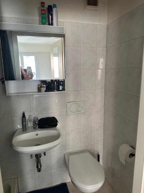 Appartement de 1,5 pièces meublé au centre de Neuchatel 4