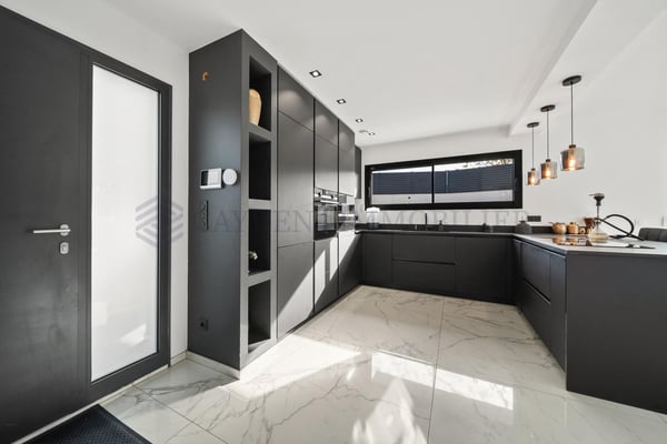 France voisine, Villa neuve individuelle avec piscine 5