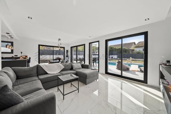 France voisine, Villa neuve individuelle avec piscine 7