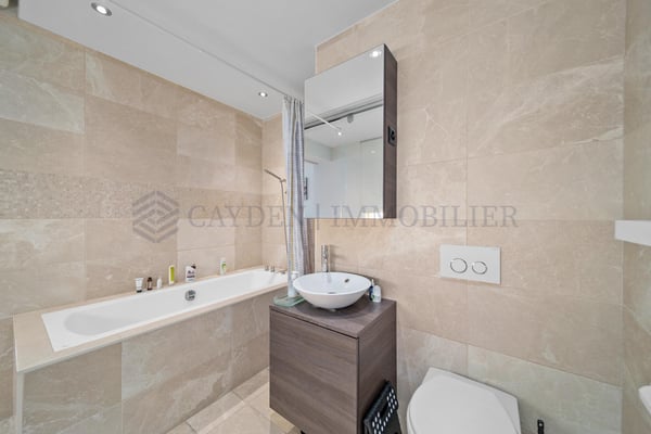 1 pièces en attique au coeur de Florissant 5