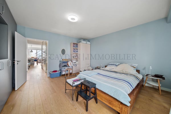 1 pièces en attique au coeur de Florissant 6