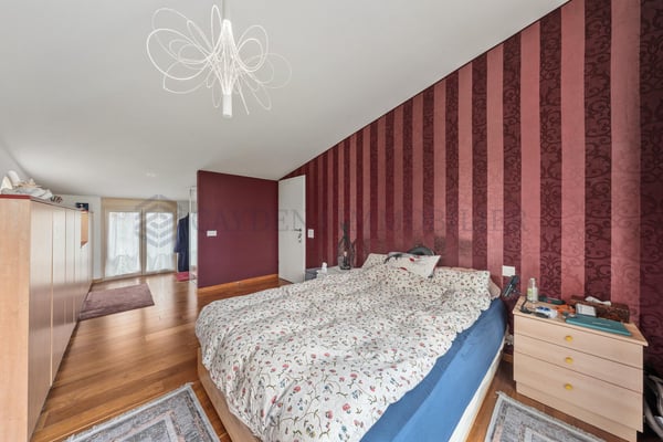 Charmante villa jumelée Minergie avec superbe jardin arboré ! 9