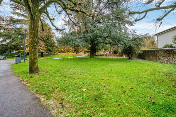 Avantage Casatax ! Joli 1 pièces avec vue dégagée sur le Jura 4