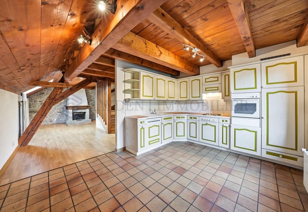 Belle bâtisse au charme de l'ancien, idéal investisseurs 8