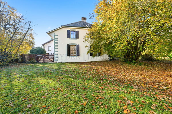 Belle bâtisse au charme de l'ancien, idéal investisseurs 12