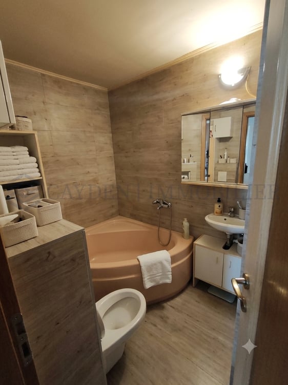 Maison/immeuble avec 6 appartements à fort rendement locatif! 12