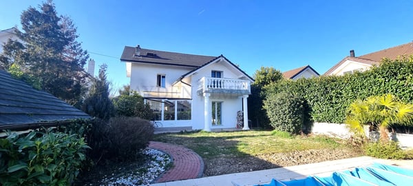 Maison/immeuble avec 6 appartements à fort rendement locatif! 13