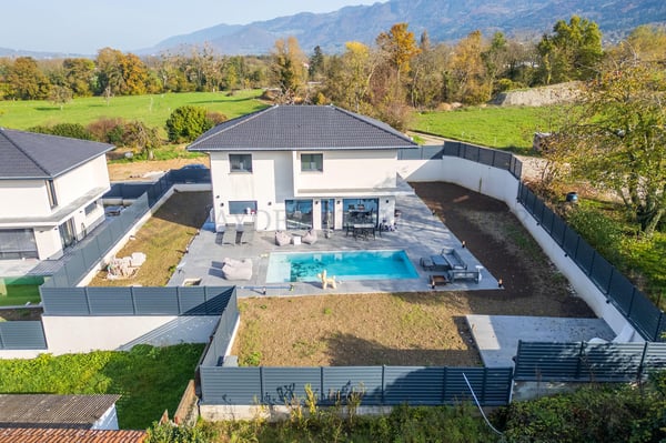 France voisine, Villa neuve individuelle avec piscine 3