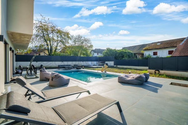 France voisine, Villa neuve individuelle avec piscine 2