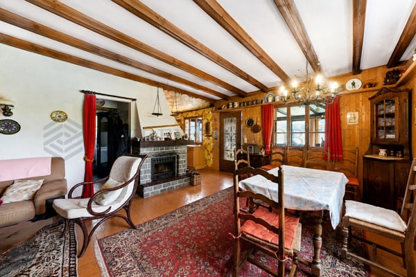 Chalet authentique, vue panoramique sur les montagnes 12