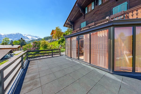 Chalet authentique, vue panoramique sur les montagnes 11