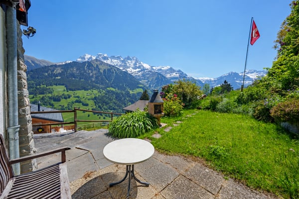 Chalet authentique, vue panoramique sur les montagnes 2