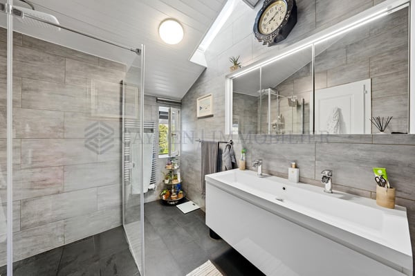 Charmante maison de 6 pièces rénovée avec goût 9