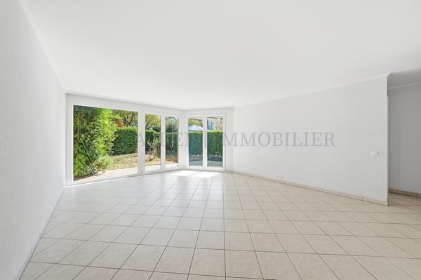 Exclusivité ! 4 pièces rez-de-jardin 3