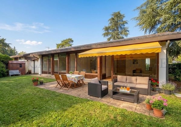 Villa plain-pied avec beau jardin 1
