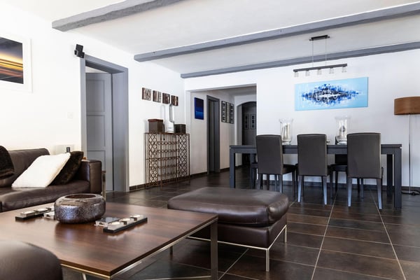 Un charmant appartement de 3 chambres avec terrasse au coeur de Verbier. 3