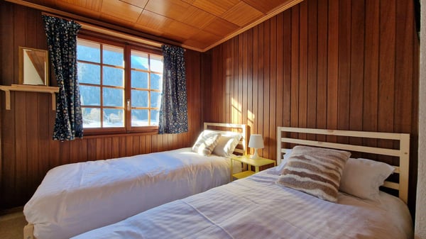 LOCATION HIVER 26/27 - Charmante maison alpine de 4 chambres, à seulement 5 minutes à pied de la gare et du téléphérique du Châble 7