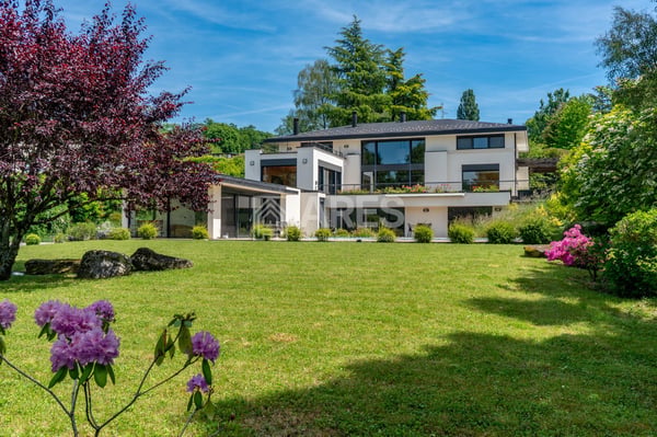 Villa au calme avec vue lac 3