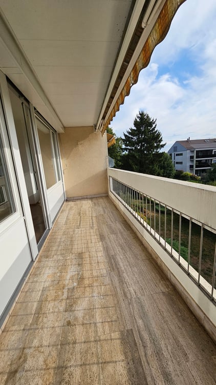 Echandens : proche de toutes commodités, à louer charmant appartement de 4 pièces 14
